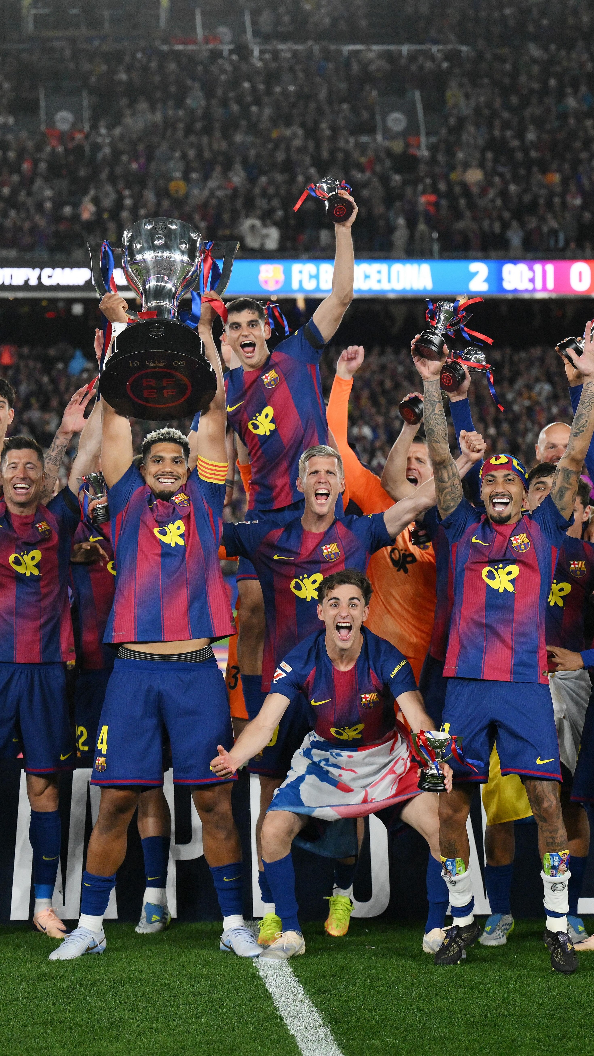 ♥️💙 ¡El Barça se proclama CAMPEÓN de @LaLiga!