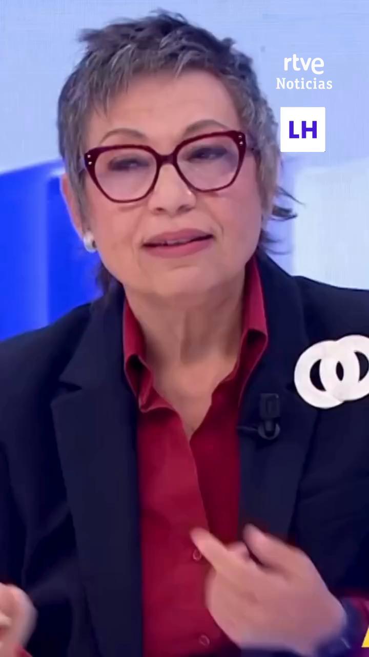 🔶 Anna Bosch, periodista de RTVE, analiza el intento de as3sinato de Donald Trump y la respuesta de la Casa Blanca, que acusó a “algunos sectores de los medios de comunicación” de alimentar una “retórica odi0sa, constante y vi0lenta contra el presidente”.