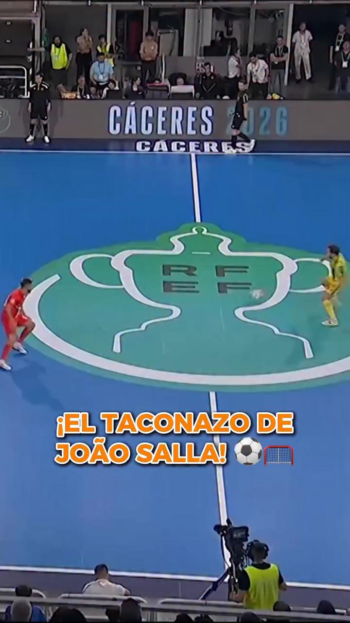 Joao Sala marca un golazo de tacón y pone por delante a Jaén