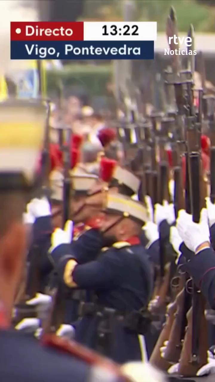 La Iglesia mormona rinde honores a la bandera de España en el desfile