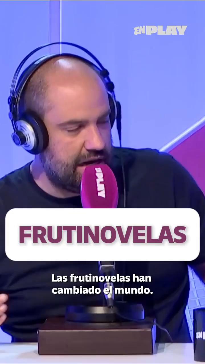 Frutinovelas invaden el móvil: fresa engaña a marido con monitor de CrossFit