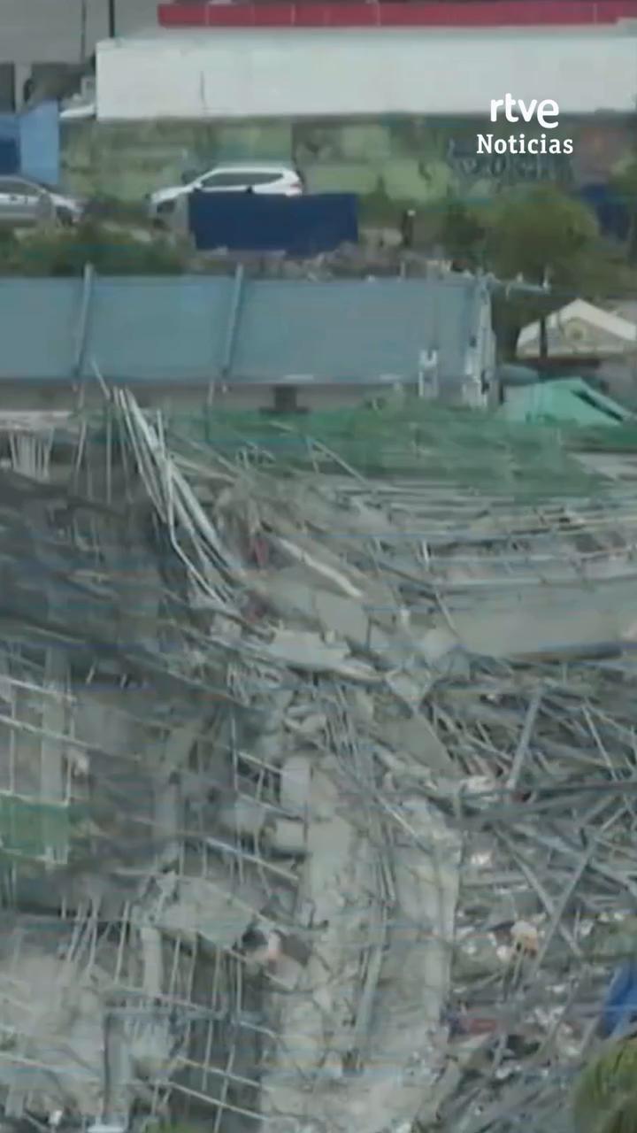 Al menos tres muertos y 30 desaparecidos tras derrumbe de edificio en Filipinas