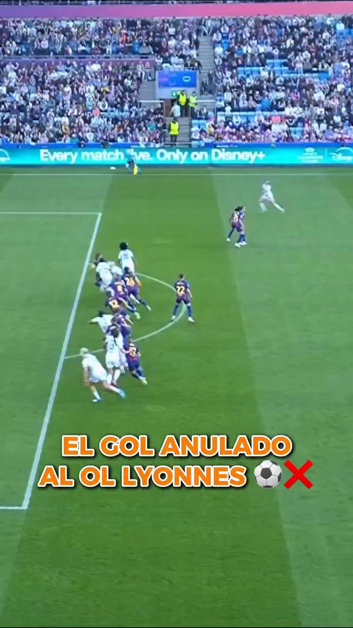 O destarazo de Wendy Renard deixa sen efecto o gol marcado