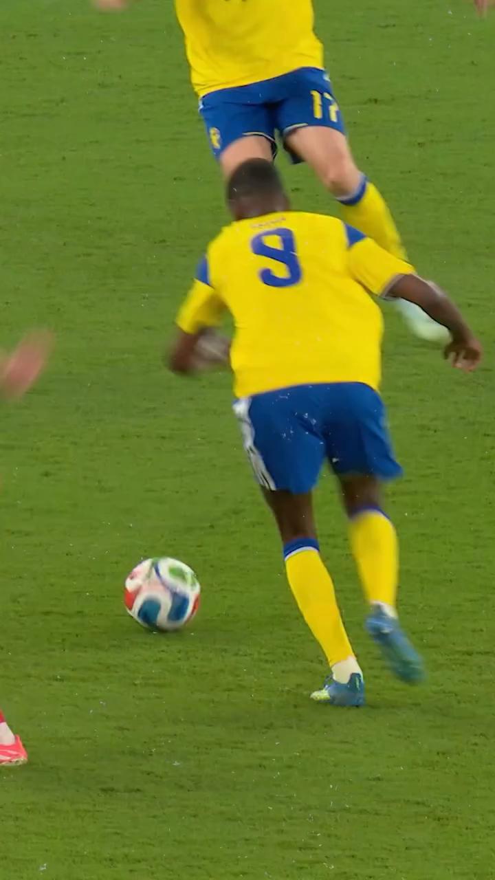 Victor Yokoz scores first World Cup goal with trademark YOKOROES celebration in Sweden