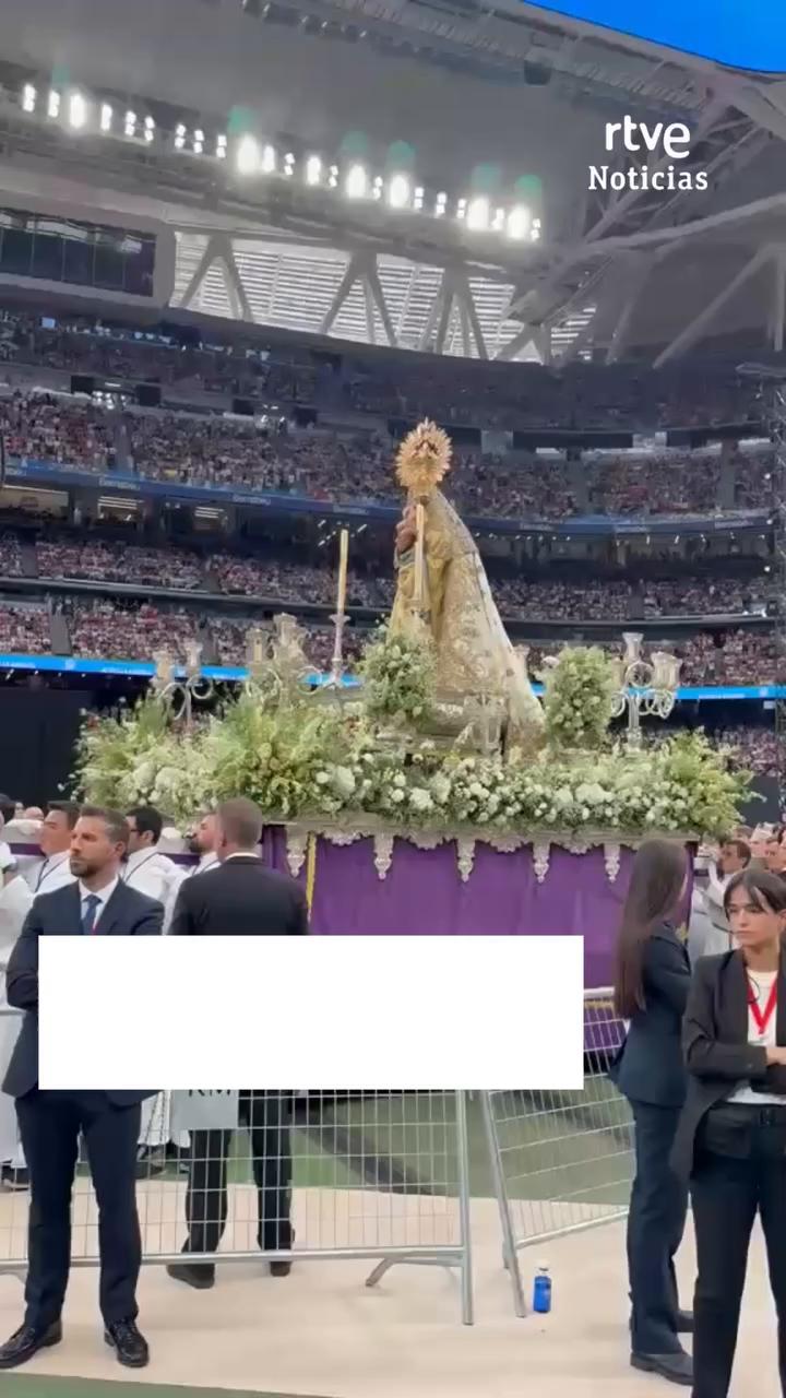 El video finaliza con un agradecimiento y un amén de cierre