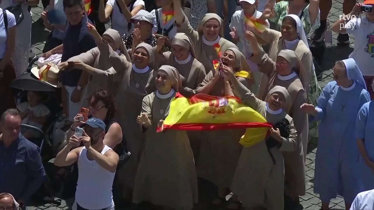 Il Papa ringrazia il popolo spagnolo per l'entusiastica accoglienza ricevuta
