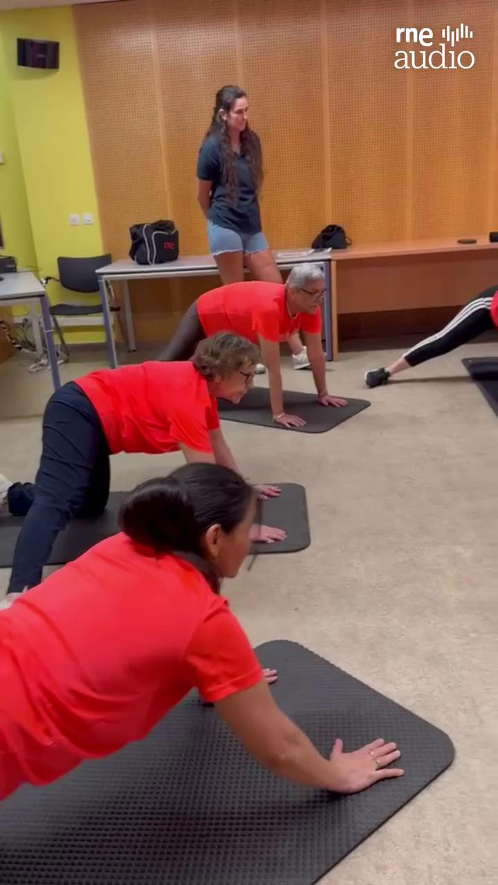 Escuela de Vida Activa promueve el ejercicio en pacientes con cáncer de mama