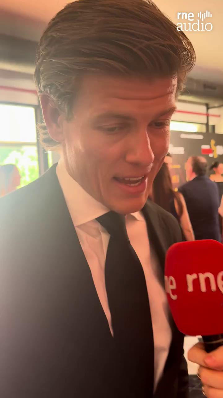 Athlete feels privileged receiving award ahead of 2030 Olympics in France