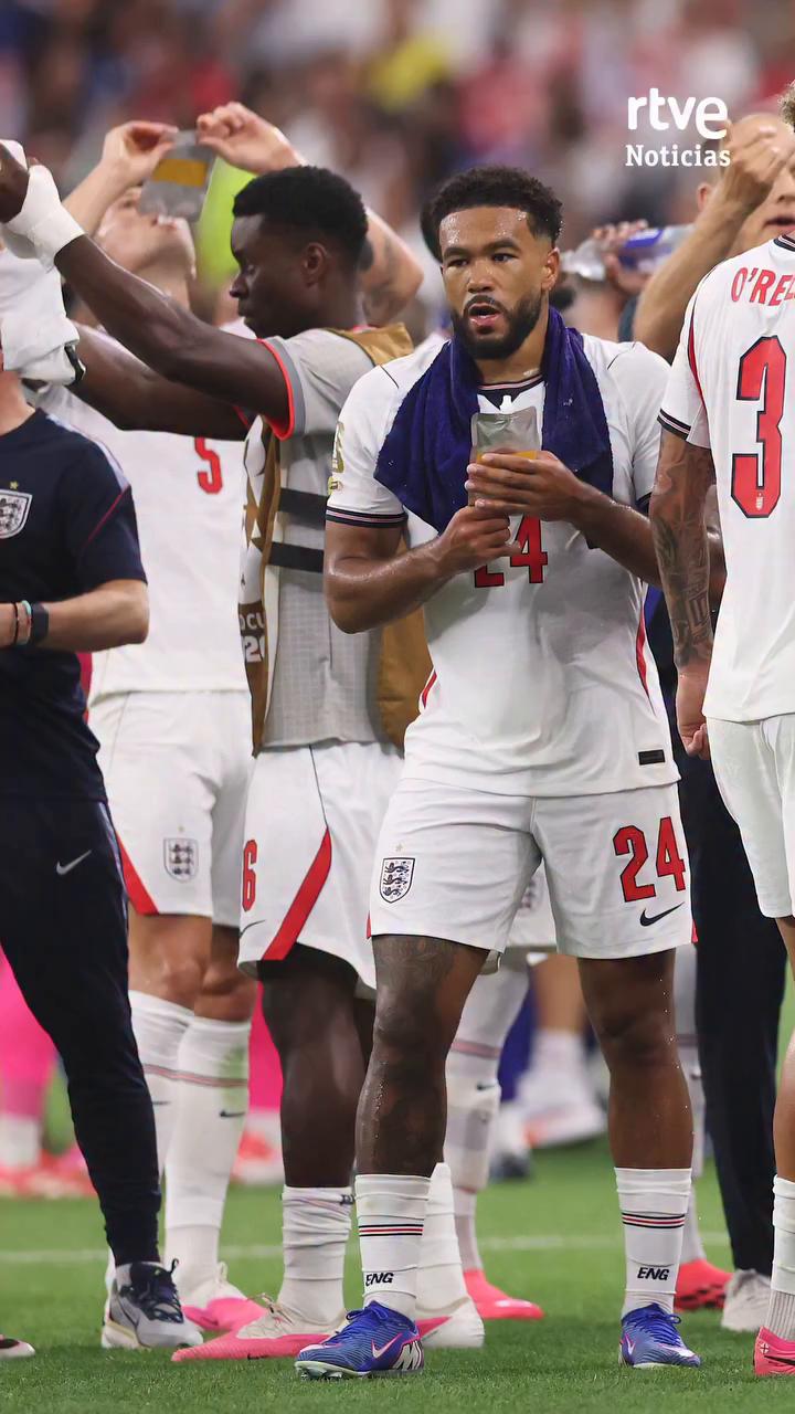 Terremoto, robo y tormenta: la selección inglesa sufre antes de ganar a Croacia
