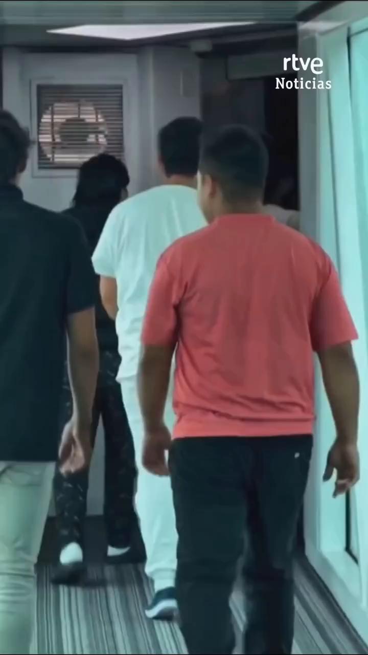174 venezolanos deportados de EE.UU. desaparecen en derrumbe de hotel en La Guaira