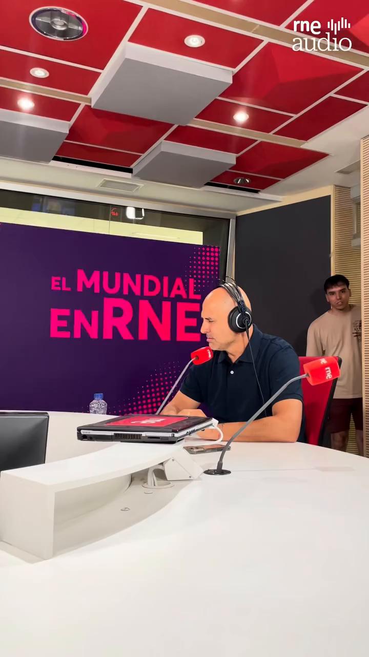 Simeone y Maradona triunfan en las preferencias de este seguidor del fútbol
