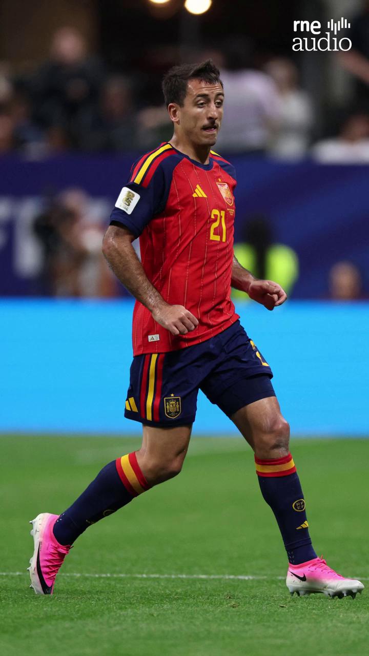 El seleccionador destaca a Mikel Oyarzabal y compara sus números con Haaland