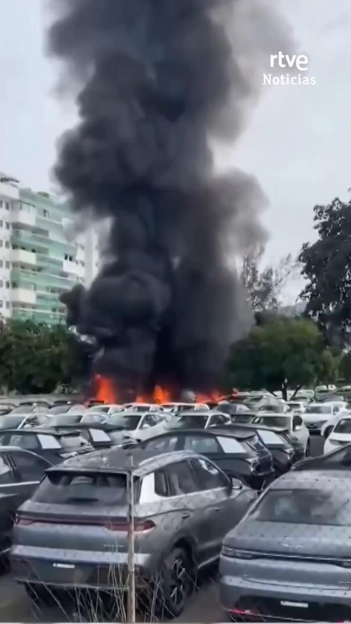 Dos helicópteros chocan en Río de Janeiro y dejan seis muertos, entre ellos Gaspi