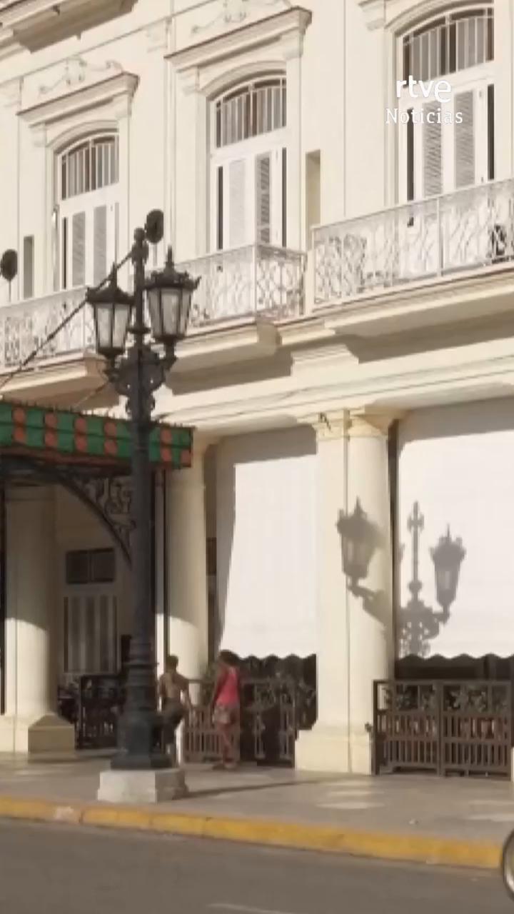 Cuba aprueba reformas para atraer capital privado y reactivar su economía