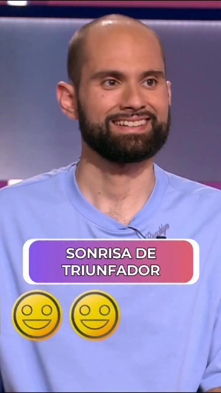 Concursante acierta definiciones complejas en un reto de vocabulario
