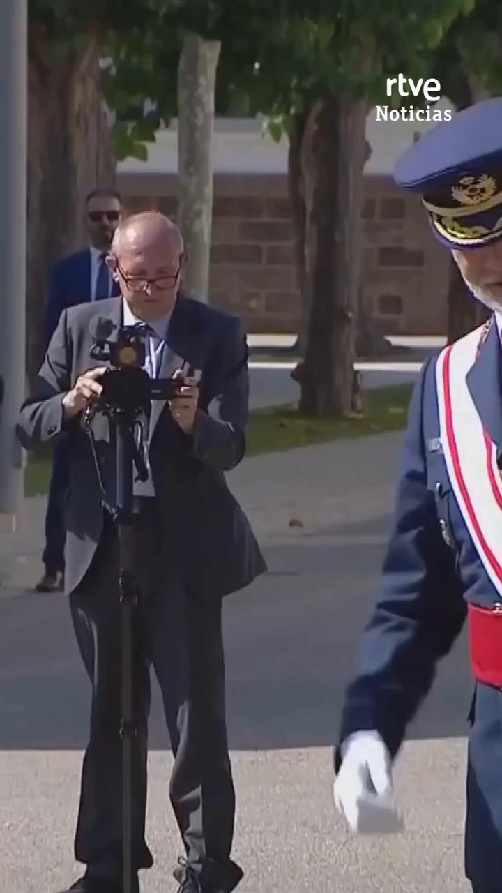 La princesa Leonor finaliza su formación militar con la gran cruz aeronáutica