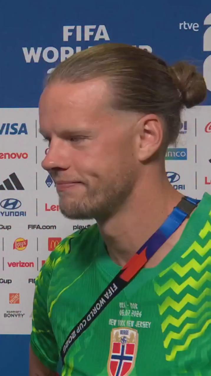 Haaland marca dos goles con pocos toques y avanza a cuartos