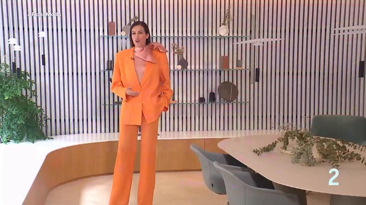 Flash Moda viaja con Carolina Kurkova en un especial de Moda Baño