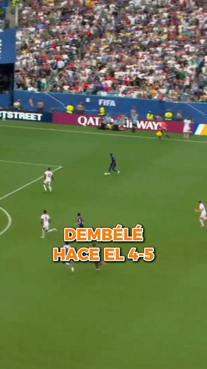 Ousmane Dembélé anota el gol tras encarar y golpear el balón