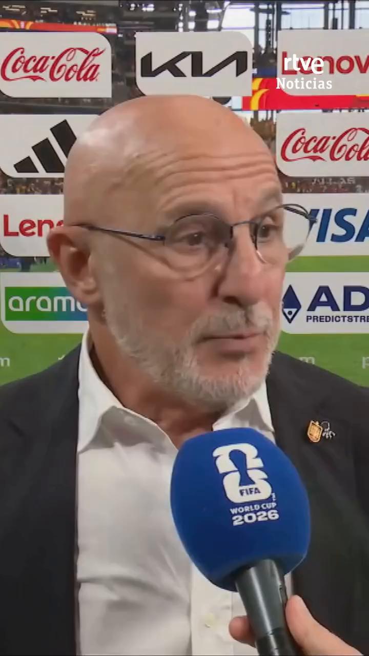 El entrenador siente felicidad y orgullo por dirigir a un grupo de jugadores excepcionales