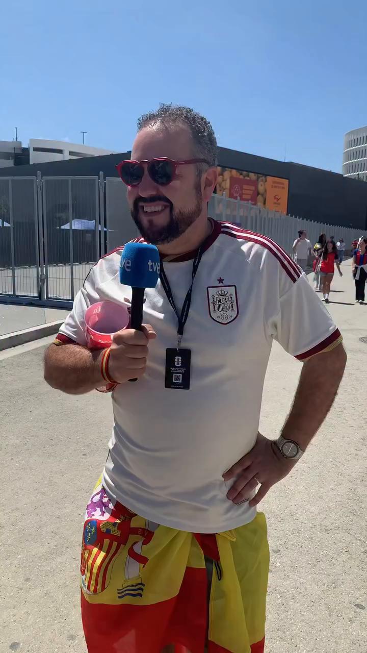 Un aficionado falla al nombrar a los campeones del mundo de España