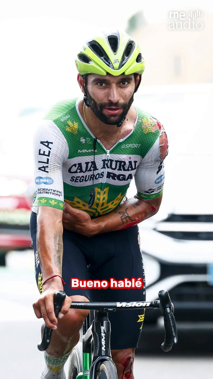 Ciclista relata el fuerte golpe en la clavícula tras caer en el pelotón