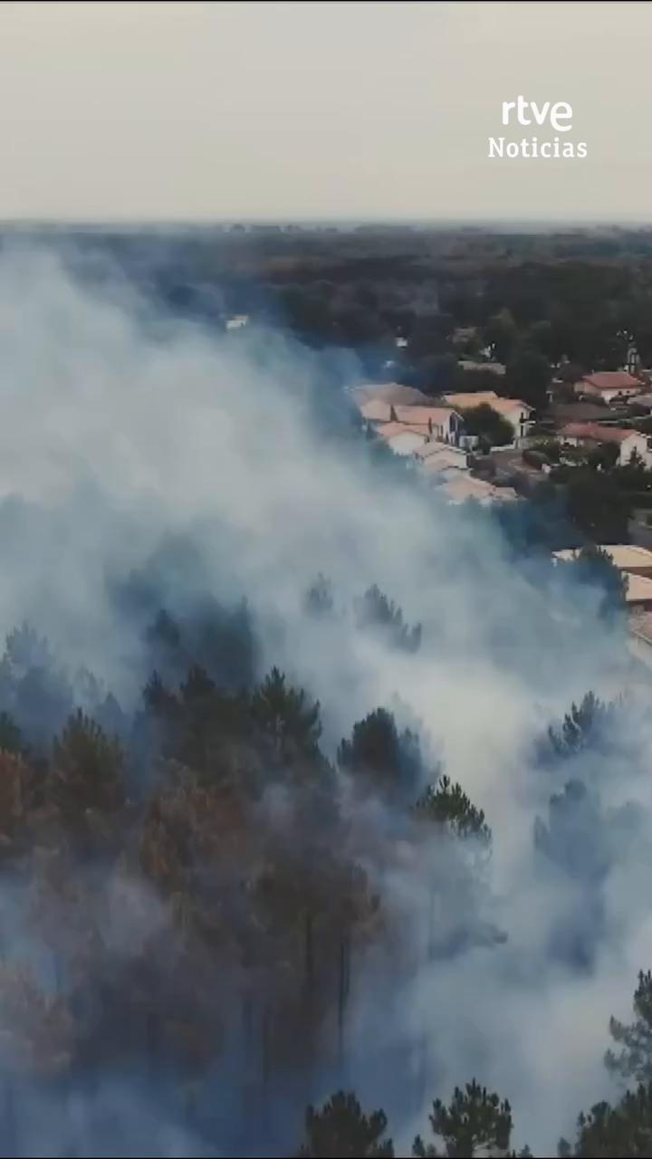 Incendios sin precedentes en Francia: el fuego amenaza Burdeos a solo 15 km