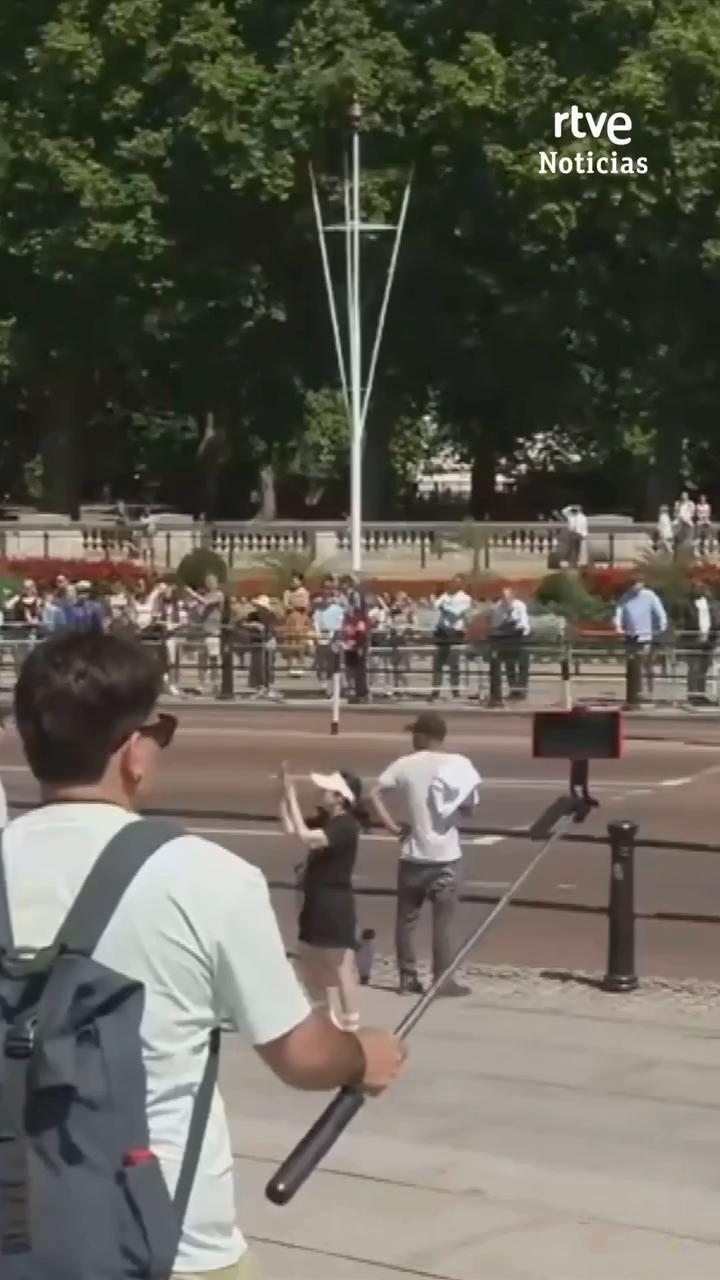 Starmer se despide de Downing Street: servir al país fue el privilegio de su vida