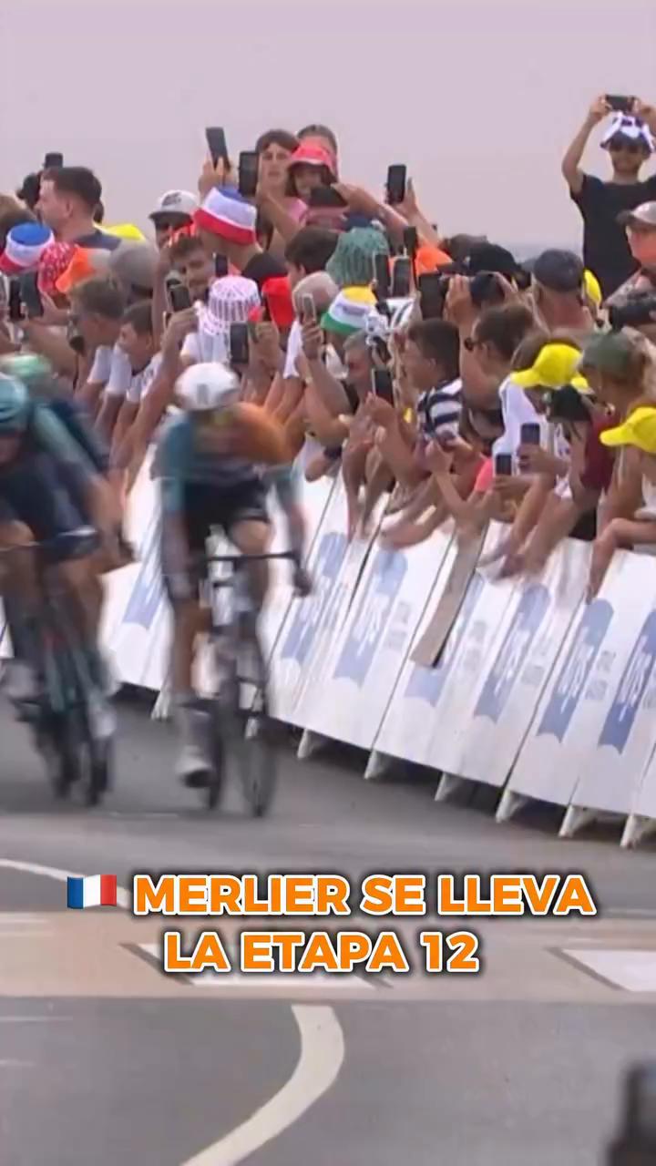 Tim Merlier gana la etapa tras la caída de Fernando Gaviria