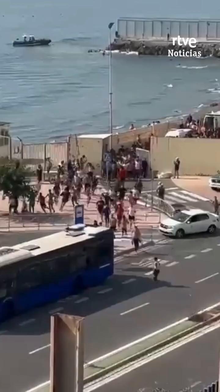 El presidente de Ceuta pide declarar emergencia nacional por la presión migratoria