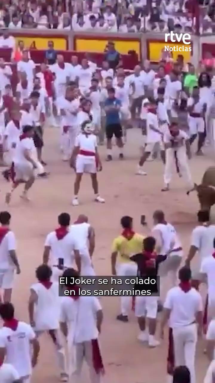 Un turista estadounidense se disfrazó de Joker y causó caos en los San Fermines