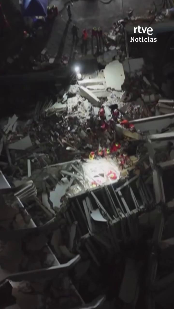 Rescatan con vida a Fabio, niño de 9 años, tras los terremotos en Venezuela