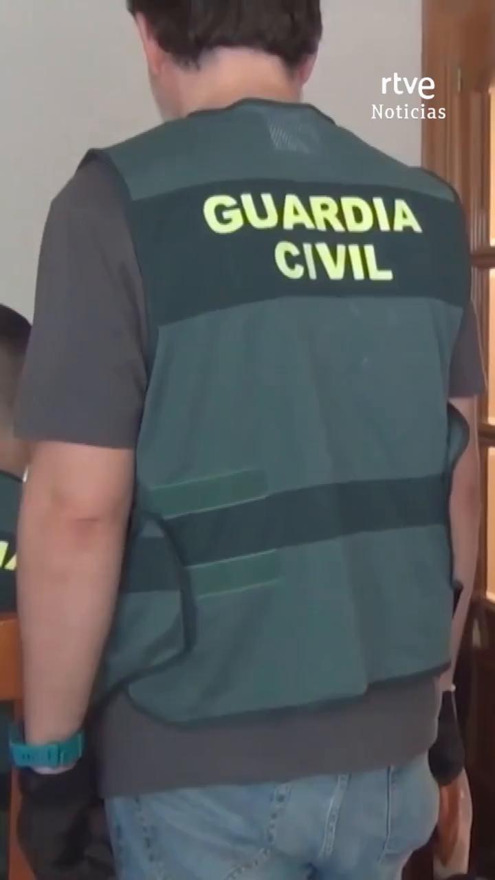 Detienen a un menor por amenazas falsas de tiroteos en colegios y ayuntamientos