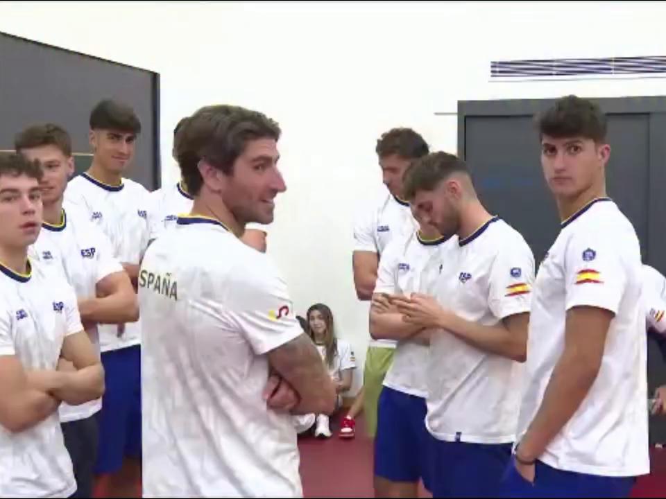 España viaja a París con un equipo de 28 nadadores jóvenes para el Europeo
