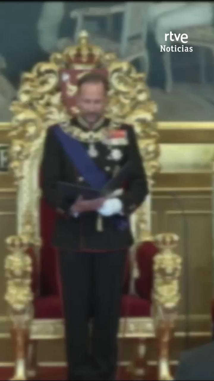 Jacob VIII jura la Constitución y se convierte en el nuevo rey de Noruega