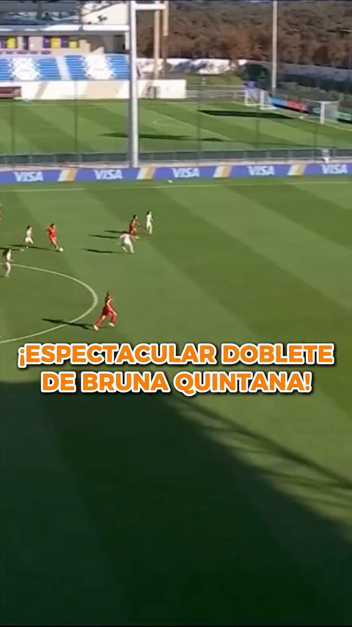 Bruna Quintana marca el segundo y tercer gol de España en el Mundial
