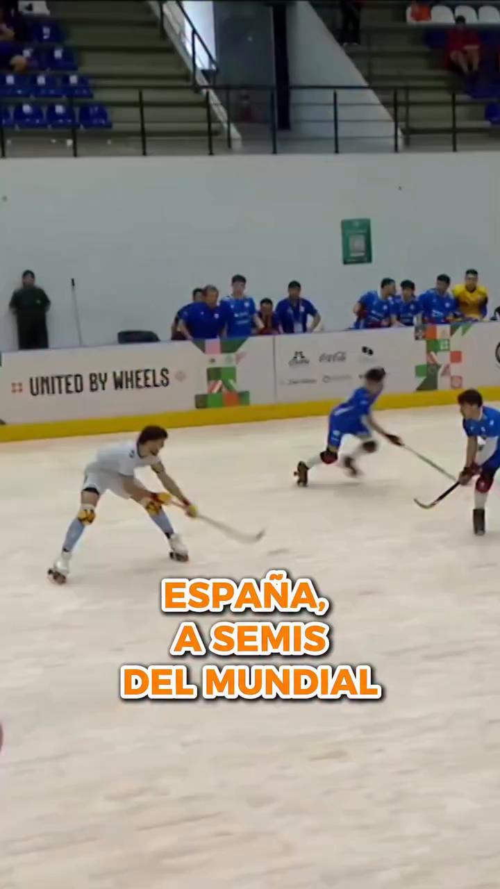 Emil Roca marca seis goles y España gana 2-0 antes del descanso