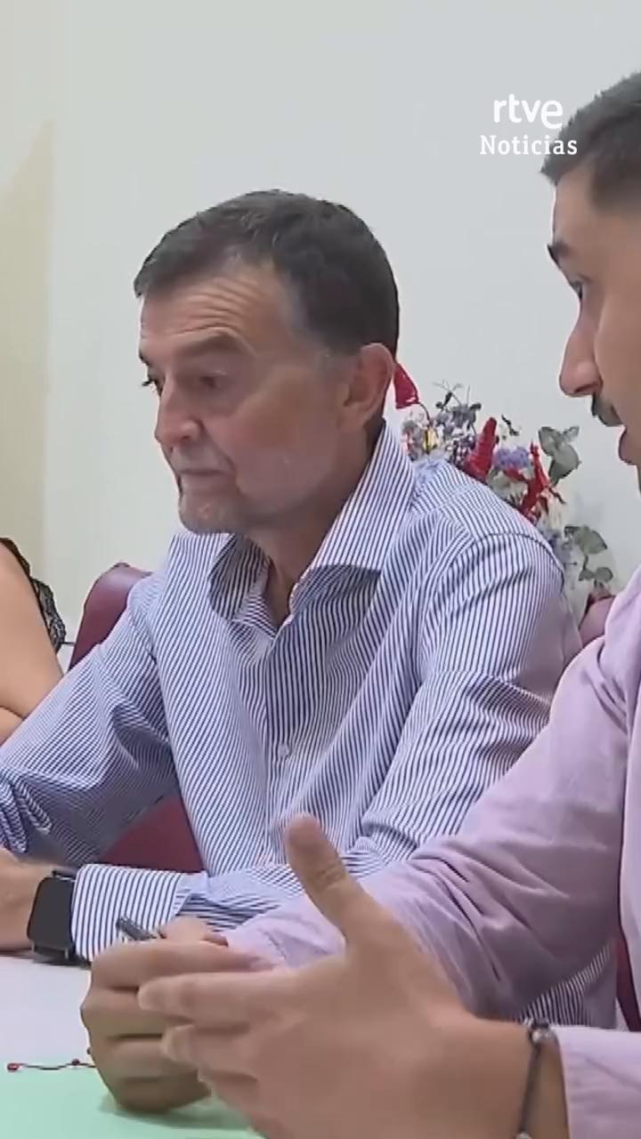Izquierda Unida rechaza negociar con Podemos fuera del Frente Amplio