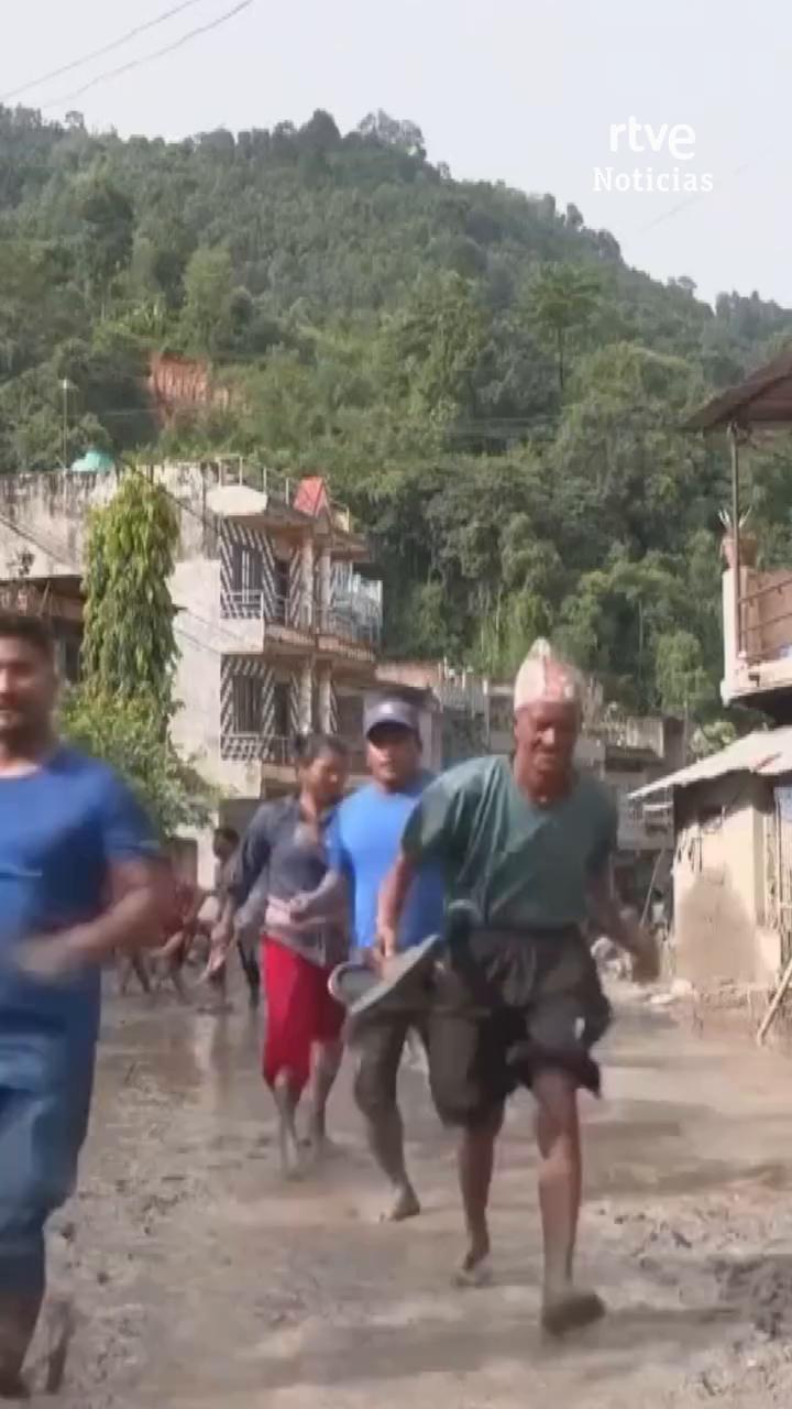 El colapso de un glaciar provoca una riada mortal en Nepal y Tíbet
