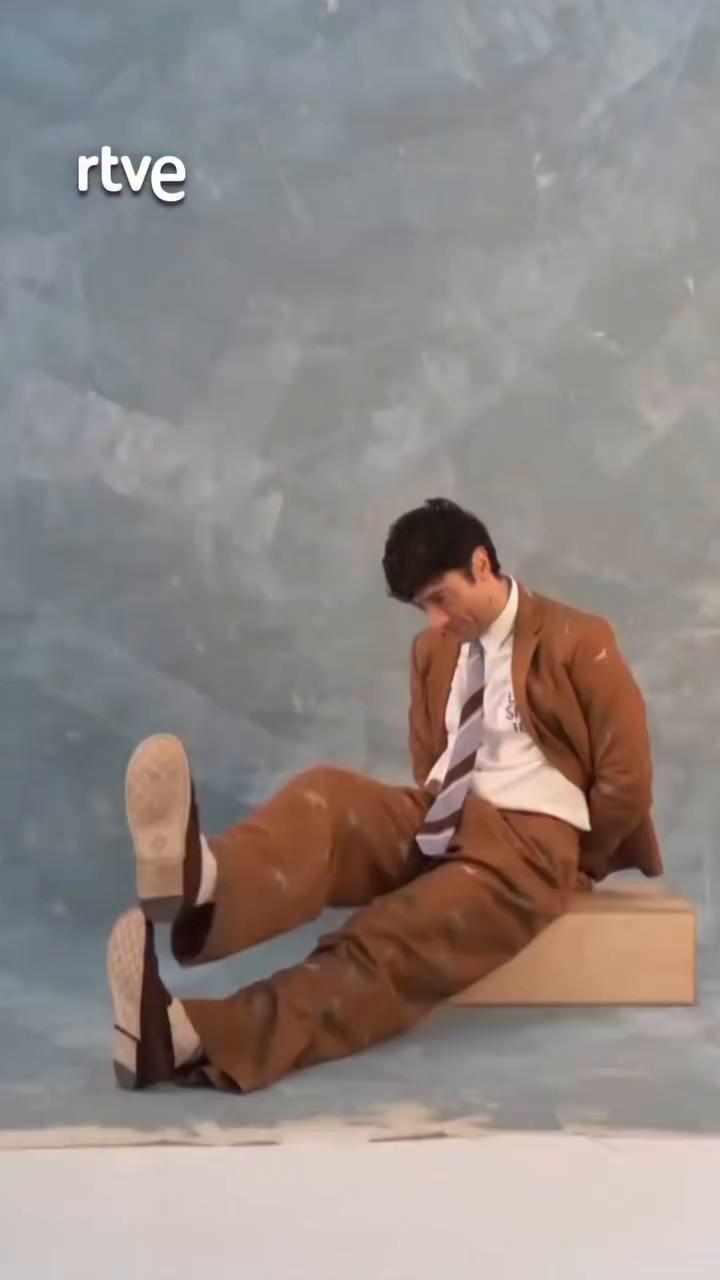 Javier Rey se adentra en el universo de Farrell Williams para Louis Vuitton