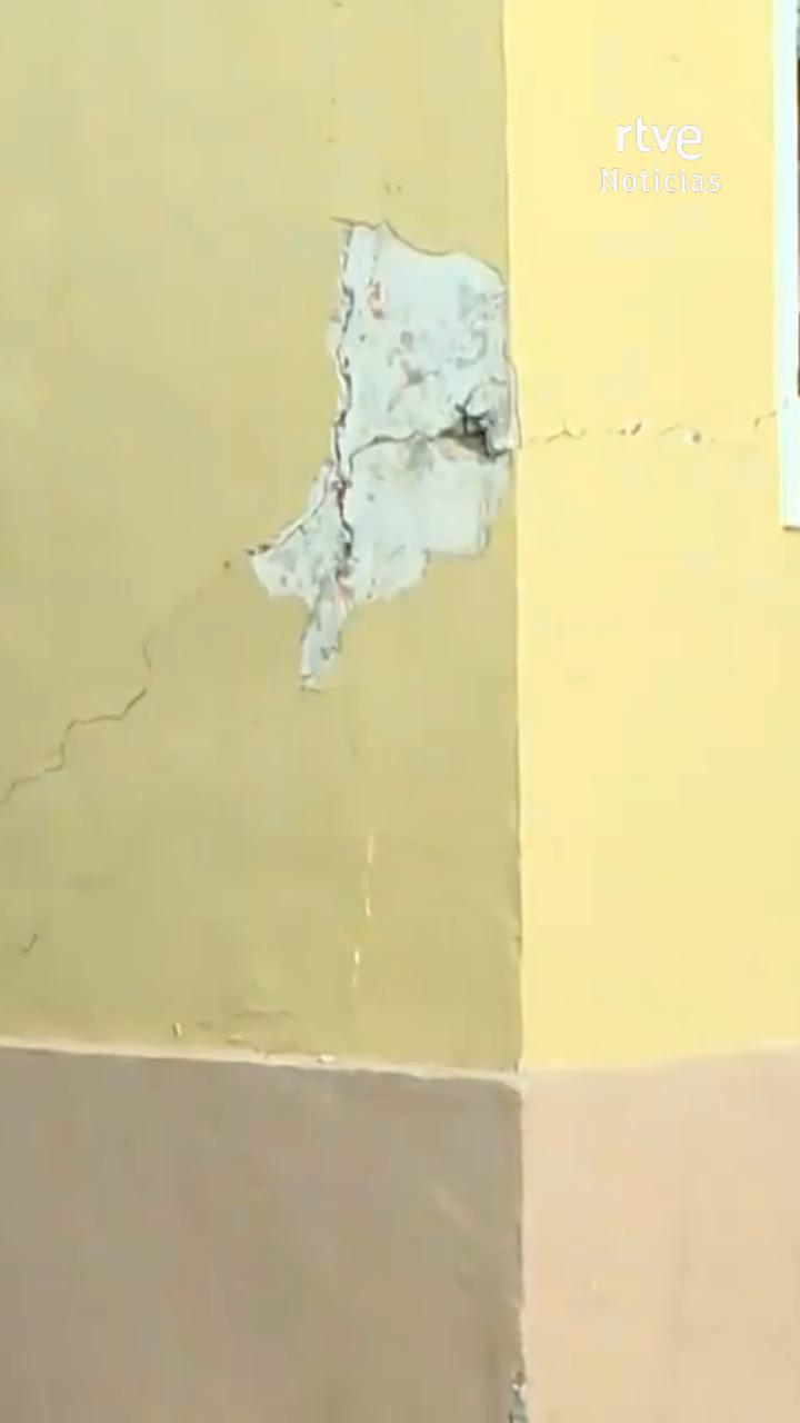 Veinte réplicas sísmicas mantienen en alerta a Granada durante la noche