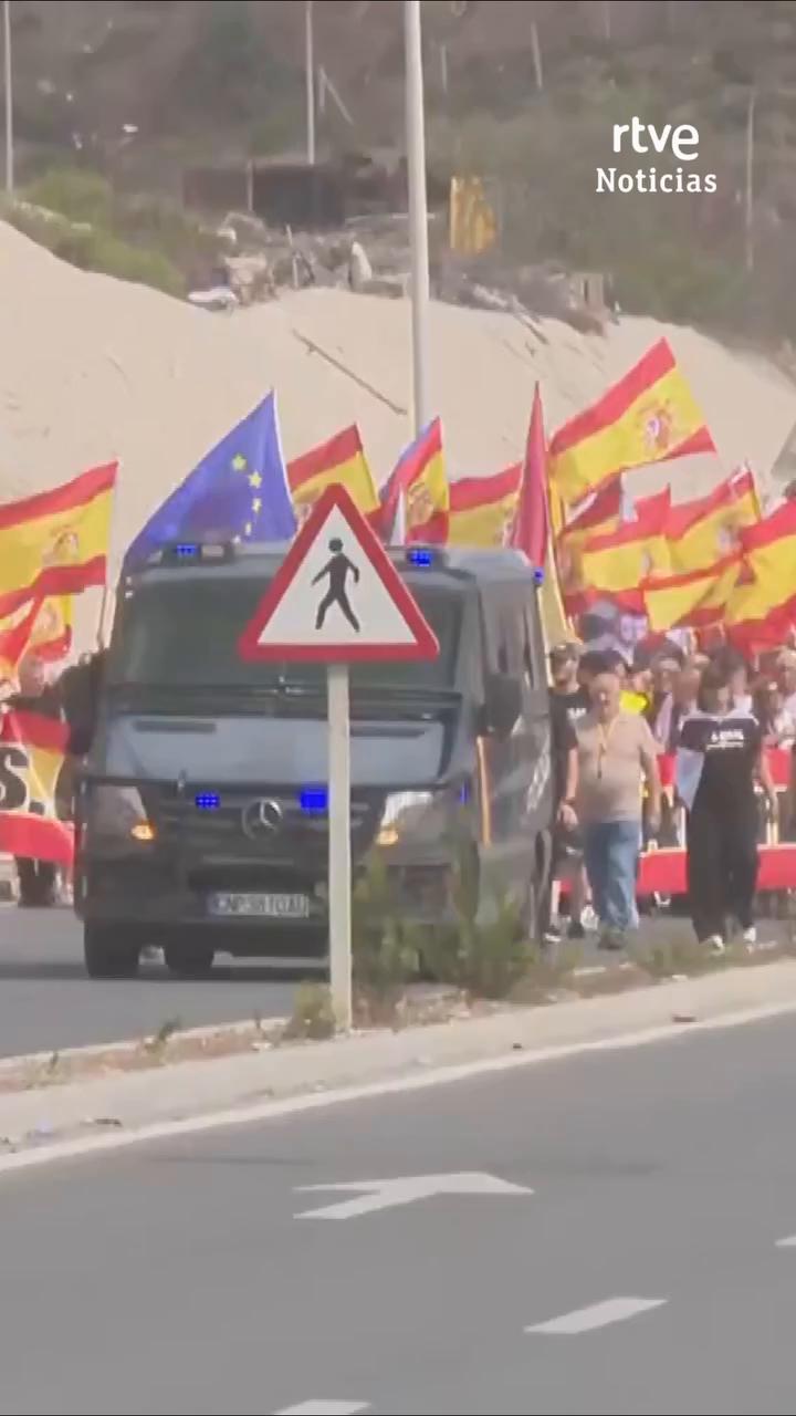 Protestas en Ceuta exigen más seguridad en la frontera del Carajal