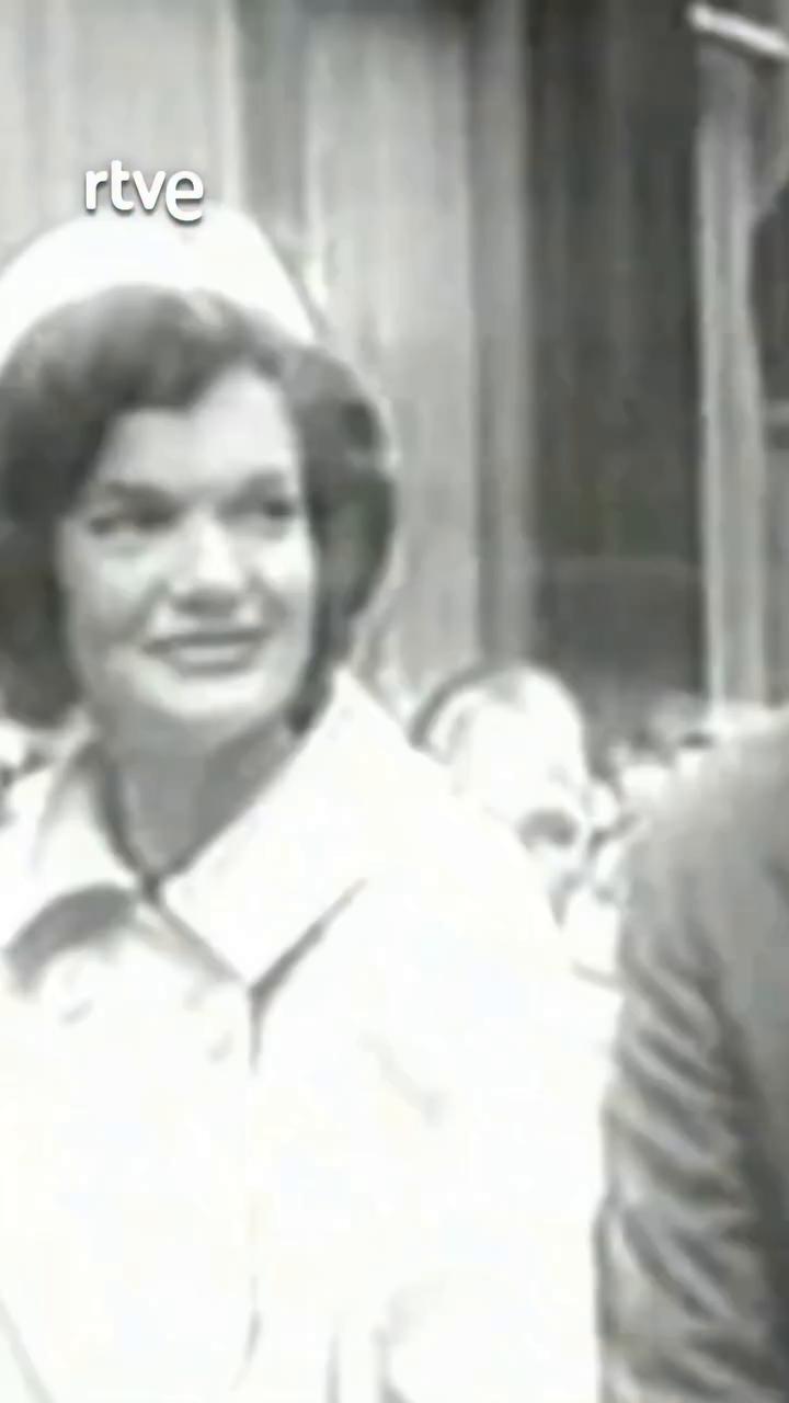 Kennedy y Thatcher usaron su vestuario para reforzar su liderazgo político