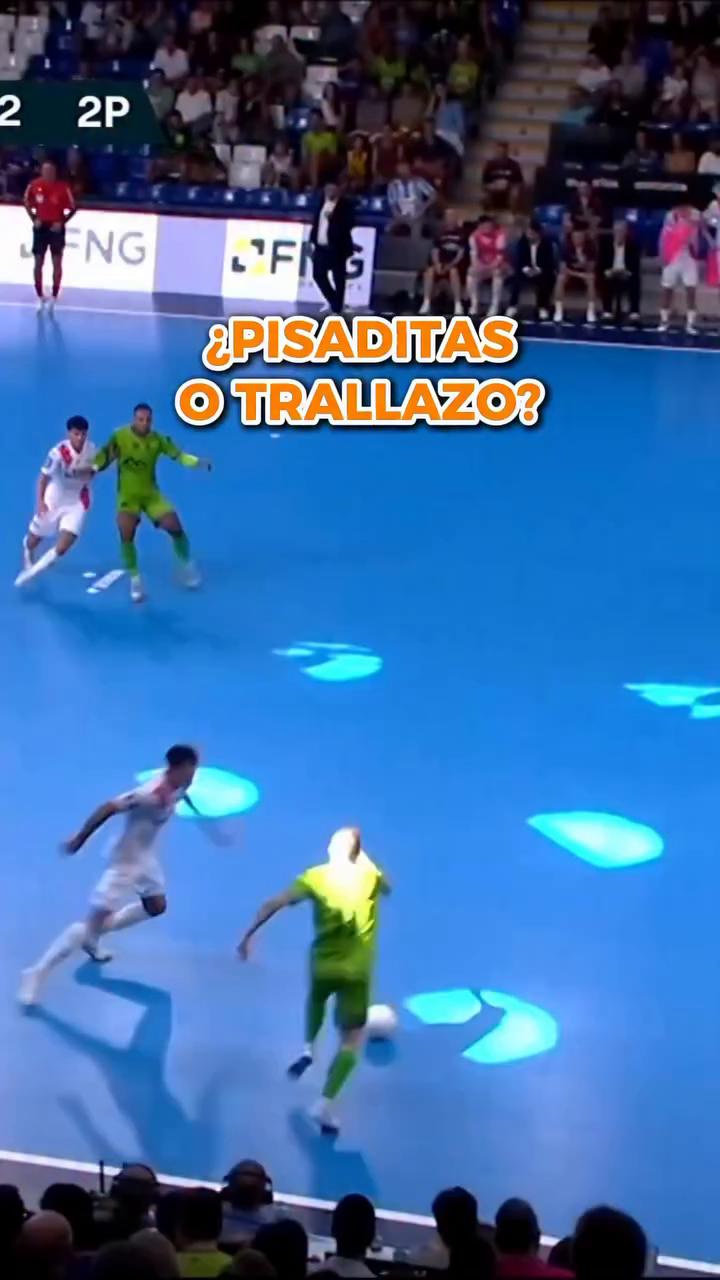 Fabinho marca un golazo a la escuadra y sella el 6-2 en partido vibrante