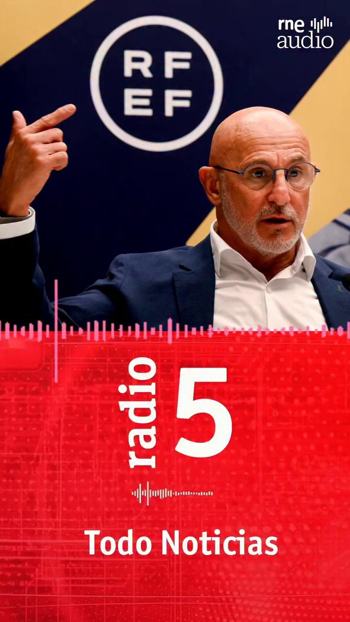 De la Fuente duda con Joan García en la lista de 44 jugadores