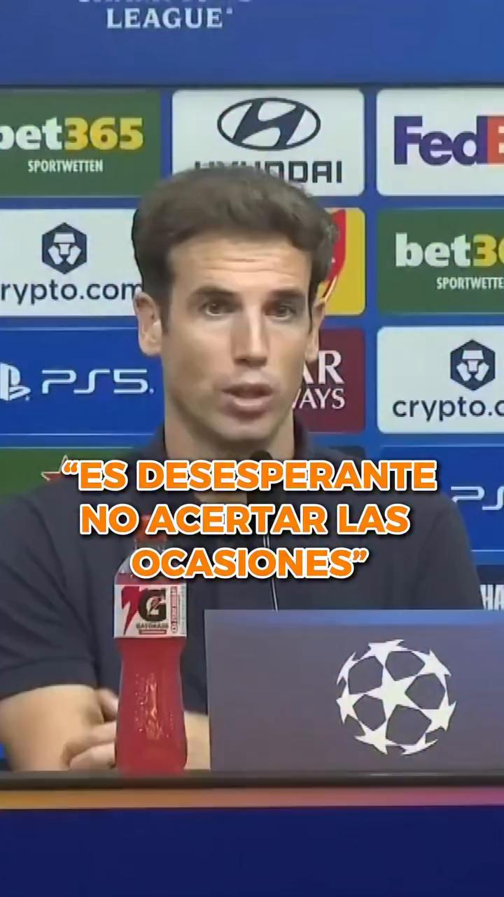 El equipo brilla en ataque pero falla las ocasiones y encaja tres goles