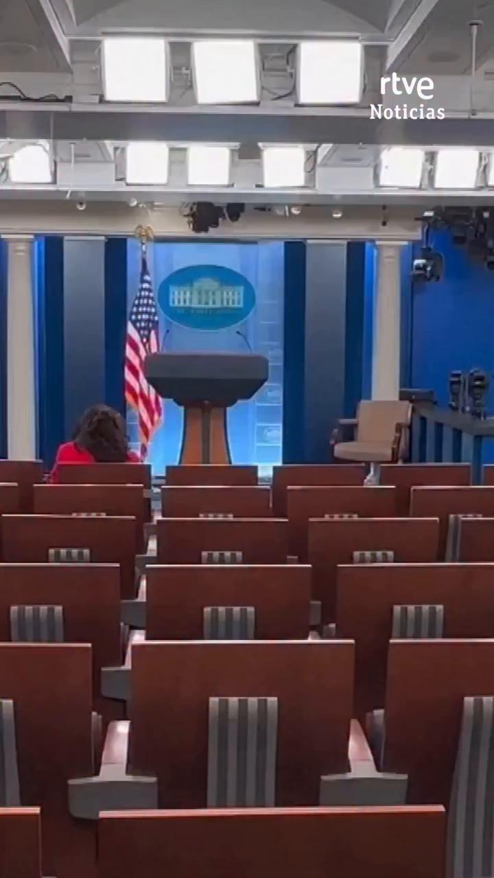 Cinco cadenas de televisión suspenden cobertura conjunta sobre Trump por veto a CNN