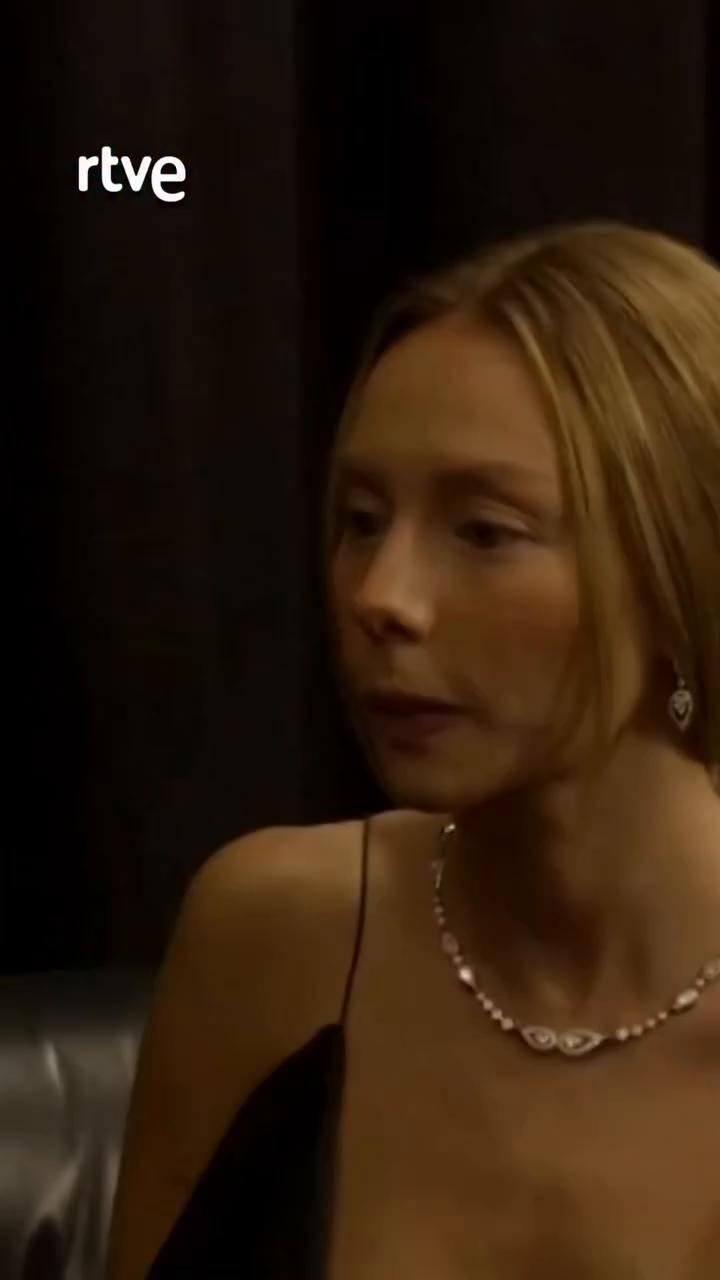 Esther prepara una película especial en España basada en una novela