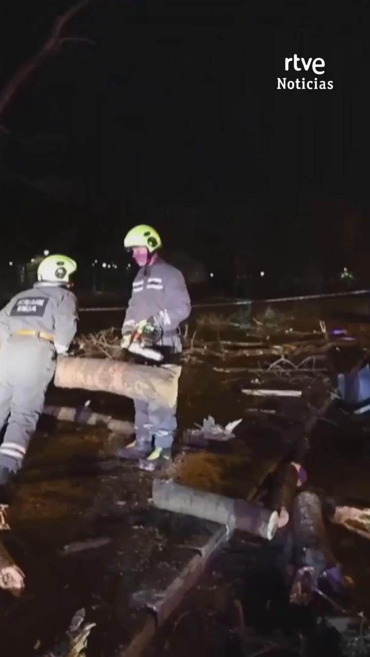 Ataque ruso deja un muerto y decenas de heridos en Kiev esta madrugada