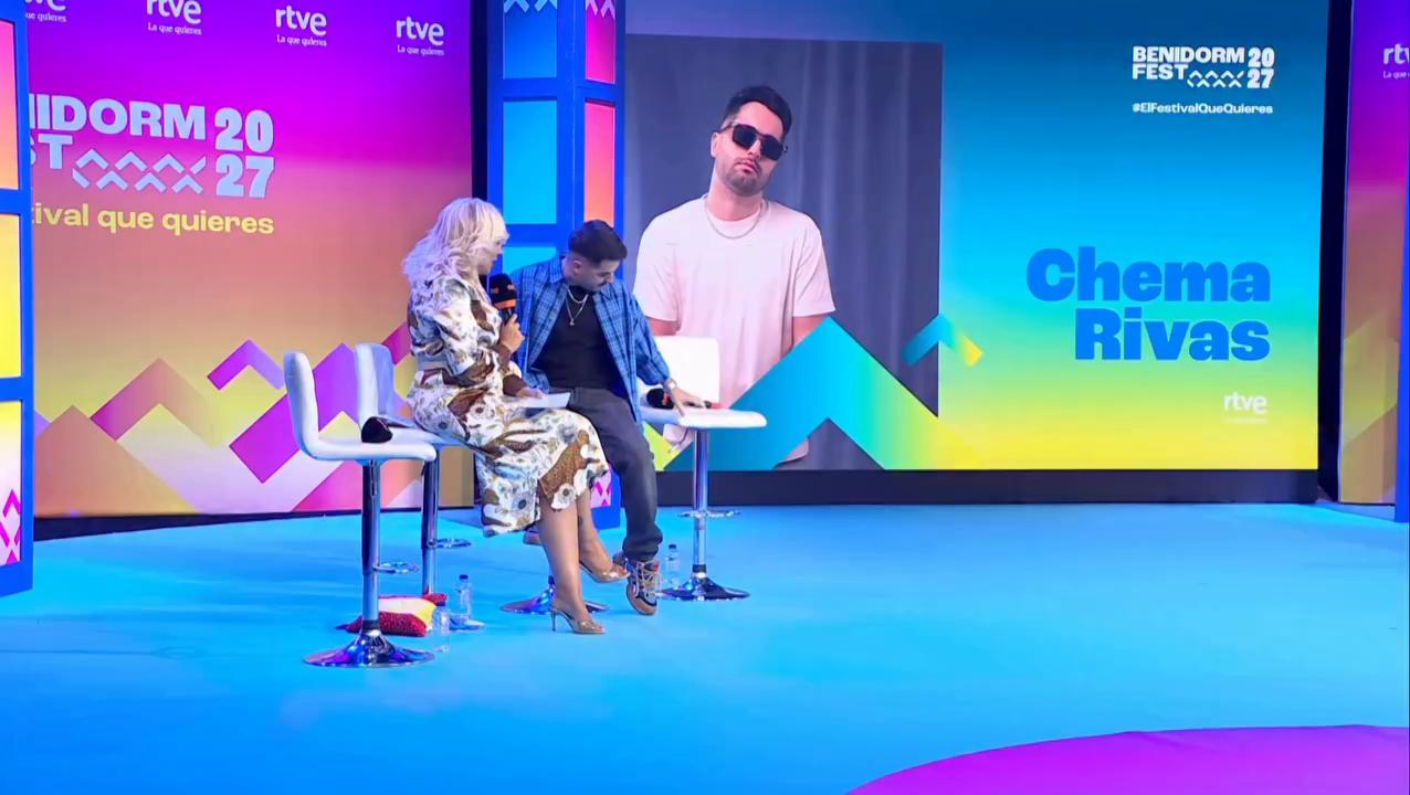 Temblando de nervios, el artista confiesa su ilusión por el Benidorm Fest